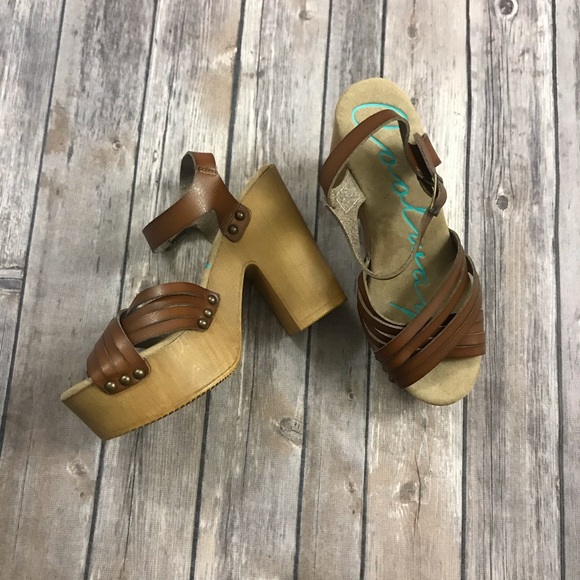 Coolway Platform Boho Brown Chunky Heels - Picture 2 of 6